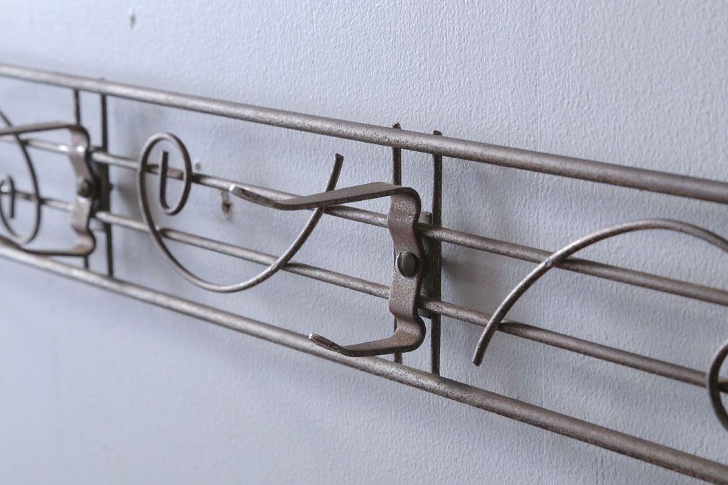 アンティーク雑貨　昭和レトロ　古いアイアンのおしゃれなウォールフック
