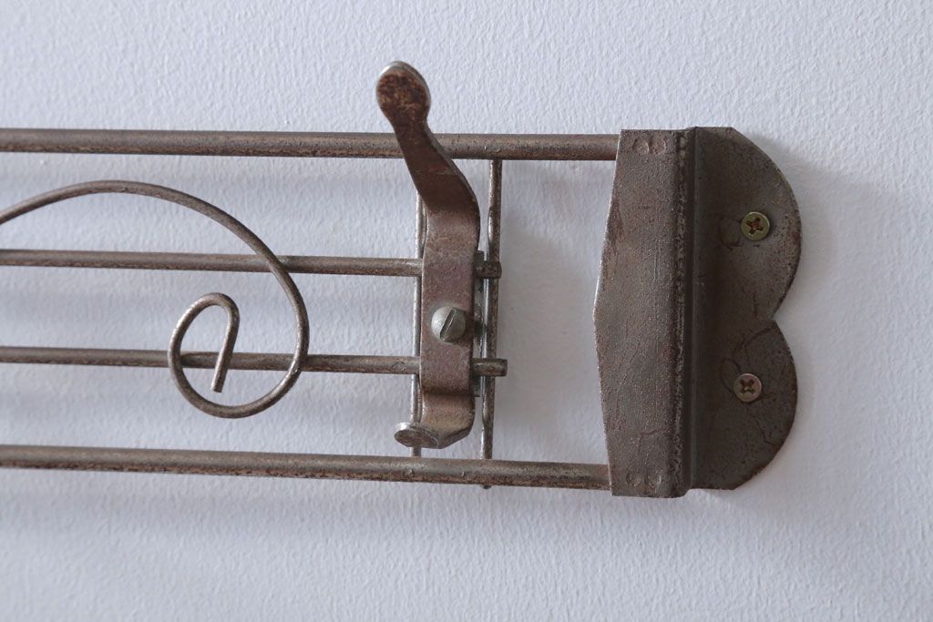 アンティーク雑貨　昭和レトロ　古いアイアンのおしゃれなウォールフック