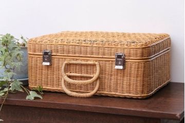 アンティーク雑貨　アンティーク　レトロな花柄がかわいいバスケット