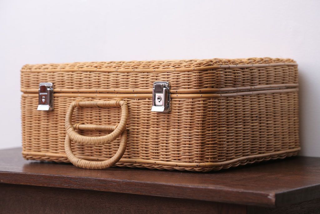 アンティーク雑貨　アンティーク　レトロな花柄がかわいいバスケット