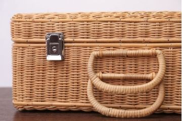 アンティーク雑貨　アンティーク　レトロな花柄がかわいいバスケット