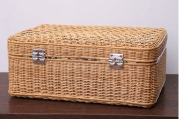 アンティーク雑貨　アンティーク　レトロな花柄がかわいいバスケット