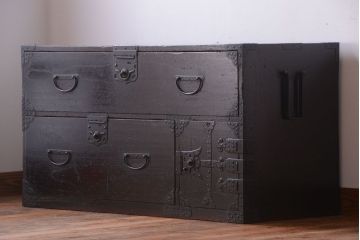 アンティーク家具　古民具・骨董　明治期　総桐材の時代箪笥ローボード