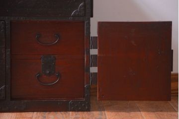 アンティーク家具　古民具・骨董　明治期　総桐材の時代箪笥ローボード