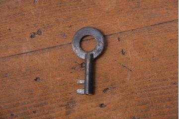 アンティーク家具　古民具・骨董　明治期　総桐材の時代箪笥ローボード