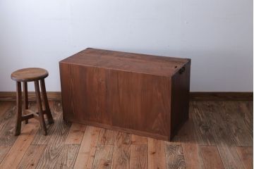 アンティーク家具　アンティーク　とてもシンプルな時代箪笥ローボード