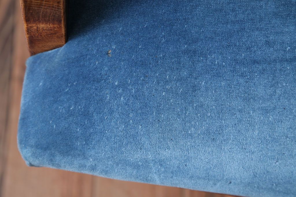 アンティーク家具　和製アンティーク　アーム付きのシックな回転椅子(2)