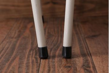 アンティーク家具　アンティーク　小振りなペイントアイアンレッグチェア2脚セット