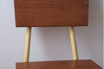 アンティーク家具　アンティーク　小振りなペイントアイアンレッグチェア