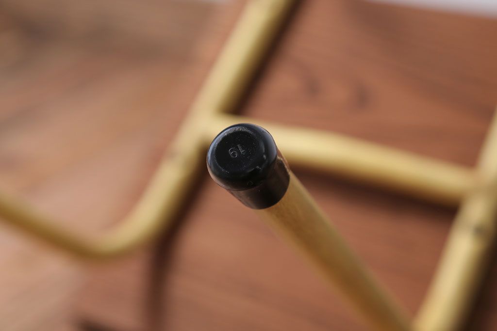 アンティーク家具　アンティーク　小振りなペイントアイアンレッグチェア