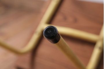 アンティーク家具　アンティーク　小振りなペイントアイアンレッグチェア