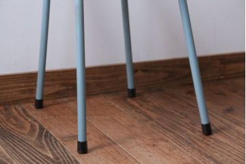 アンティーク家具　アンティーク　小振りなペイントアイアンレッグチェア(2)