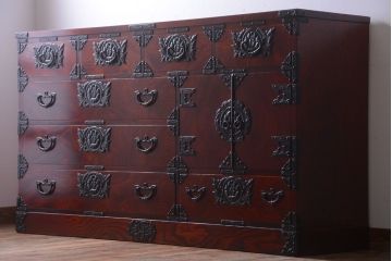 中古　伝統民芸家具 岩谷堂　横型衣装箪笥(和箪笥サイドボード)(定価約60万円)