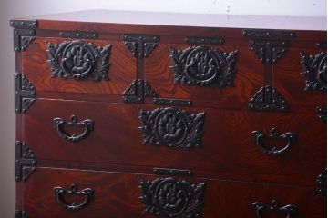 中古　伝統民芸家具 岩谷堂　横型衣装箪笥(和箪笥サイドボード)(定価約60万円)