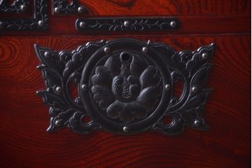 中古　伝統民芸家具 岩谷堂　横型衣装箪笥(和箪笥サイドボード)(定価約60万円)