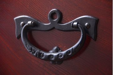 中古　伝統民芸家具 岩谷堂　横型衣装箪笥(和箪笥サイドボード)(定価約60万円)