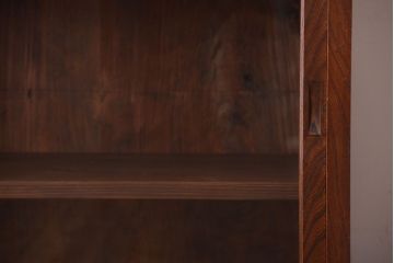 アンティーク家具　和製アンティーク　前面欅材!大きなガラス引き戸の収納棚