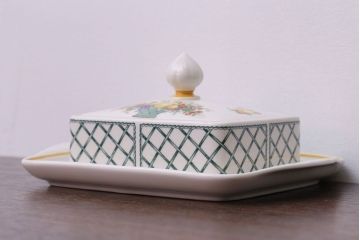 アンティーク雑貨　Villeroy&Boch(ビレロイ&ボッホ)　バスケット　バターケース・調味料入れ