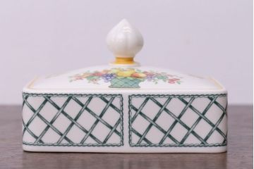 アンティーク雑貨　Villeroy&Boch(ビレロイ&ボッホ)　バスケット　バターケース・調味料入れ