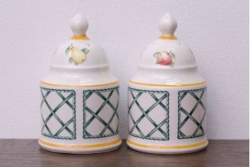 アンティーク雑貨　Villeroy&Boch(ビレロイ&ボッホ)　バスケット　バターケース・調味料入れ