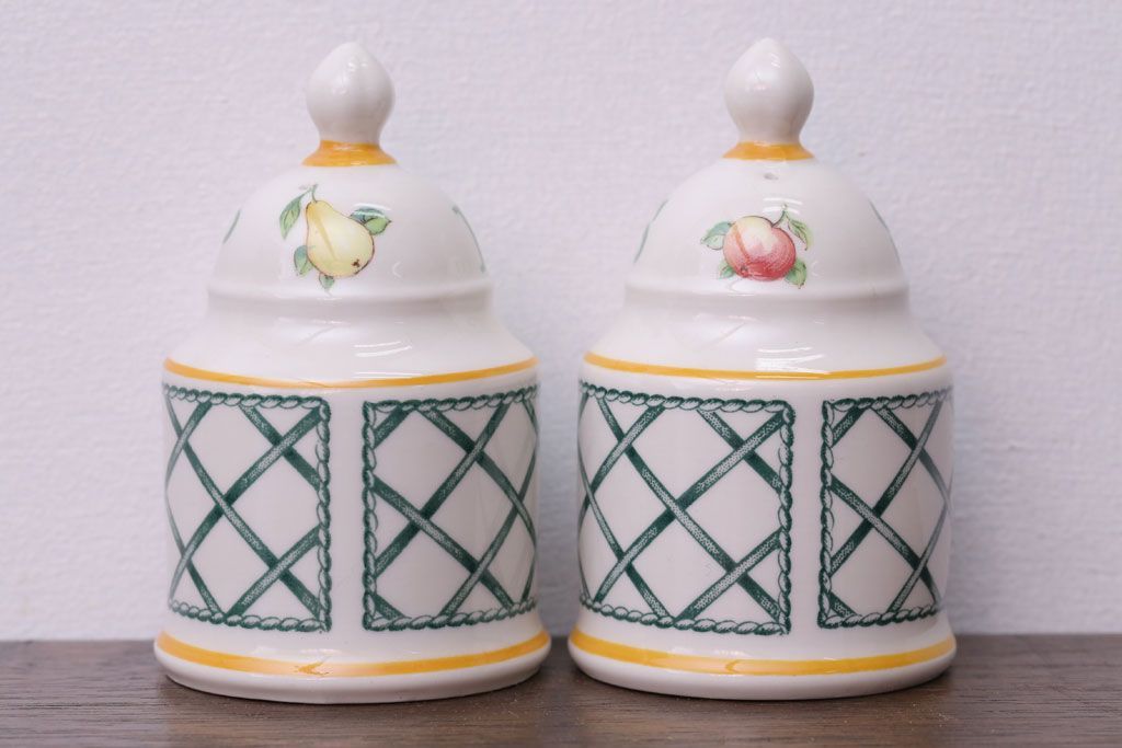 アンティーク雑貨　Villeroy&Boch(ビレロイ&ボッホ)　バスケット　バターケース・調味料入れ