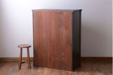 アンティーク家具　和製アンティーク　ダイヤガラス入り!前面欅材の引き戸収納棚