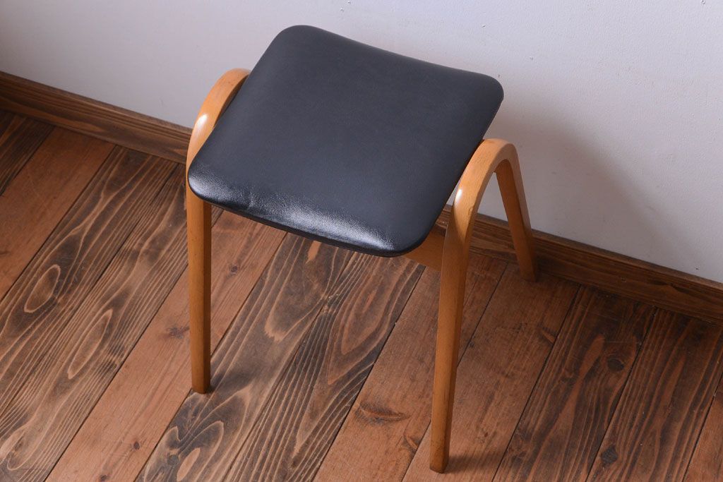 ヴィンテージ家具　秋田木工　ビンテージ品　シンプルで上品なスツール