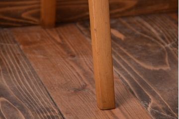 ヴィンテージ家具　秋田木工　ビンテージ品　シンプルで上品なスツール