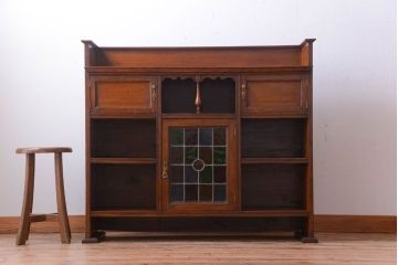 アンティーク家具　イギリスアンティーク　ステンドグラス入り!オーク材の珍しい収納棚