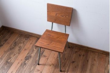 アンティーク家具　アンティーク　シンプルなペイントアイアンレッグチェア