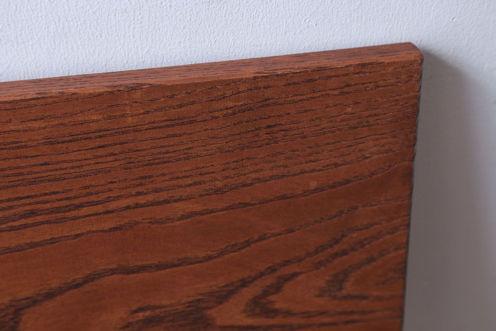 アンティーク家具　アンティーク　シンプルなペイントアイアンレッグチェア