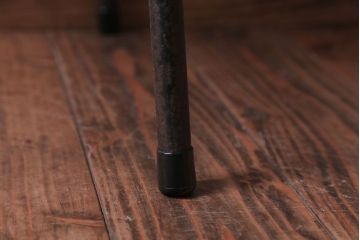 アンティーク家具　アンティーク　オーク材製!小振りなアイアンレッグチェア(1)