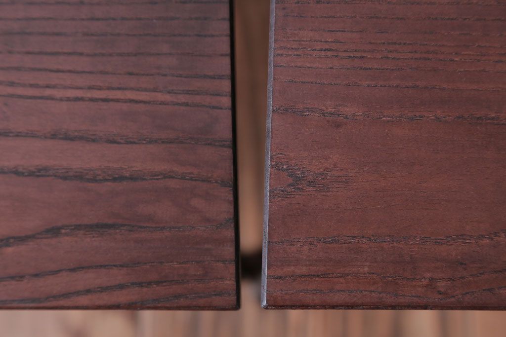 アンティーク家具　和製アンティーク　小振りなアイアンレッグチェア2脚セット(2)