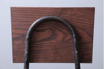 アンティーク家具　和製アンティーク　小振りなアイアンレッグチェア2脚セット(2)