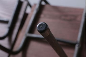 アンティーク家具　和製アンティーク　小振りなアイアンレッグチェア2脚セット(2)