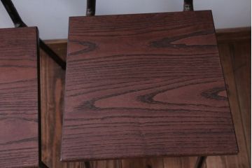 アンティーク家具　和製アンティーク　小振りなアイアンレッグチェア2脚セット(1)