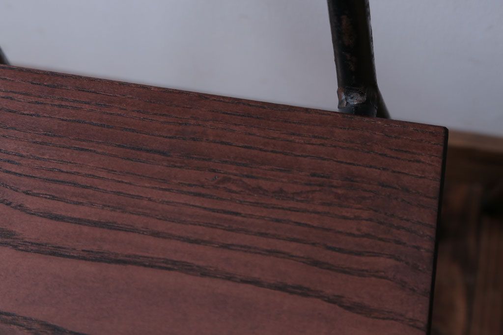 アンティーク家具　和製アンティーク　小振りなアイアンレッグチェア2脚セット(1)