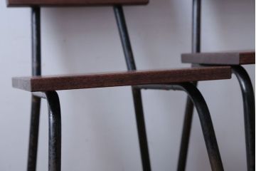 アンティーク家具　和製アンティーク　小振りなアイアンレッグチェア2脚セット(1)