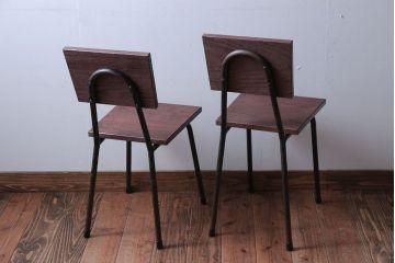 アンティーク家具　和製アンティーク　小振りなアイアンレッグチェア2脚セット(1)