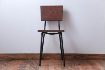 アンティーク家具　アンティーク　オーク材製!小振りなアイアンレッグチェア(2)