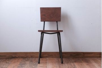 アンティーク家具　アンティーク　オーク材製!小振りなアイアンレッグチェア(3)