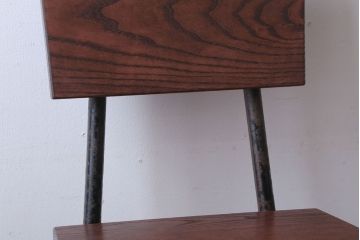 アンティーク家具　アンティーク　オーク材製!小振りなアイアンレッグチェア(3)