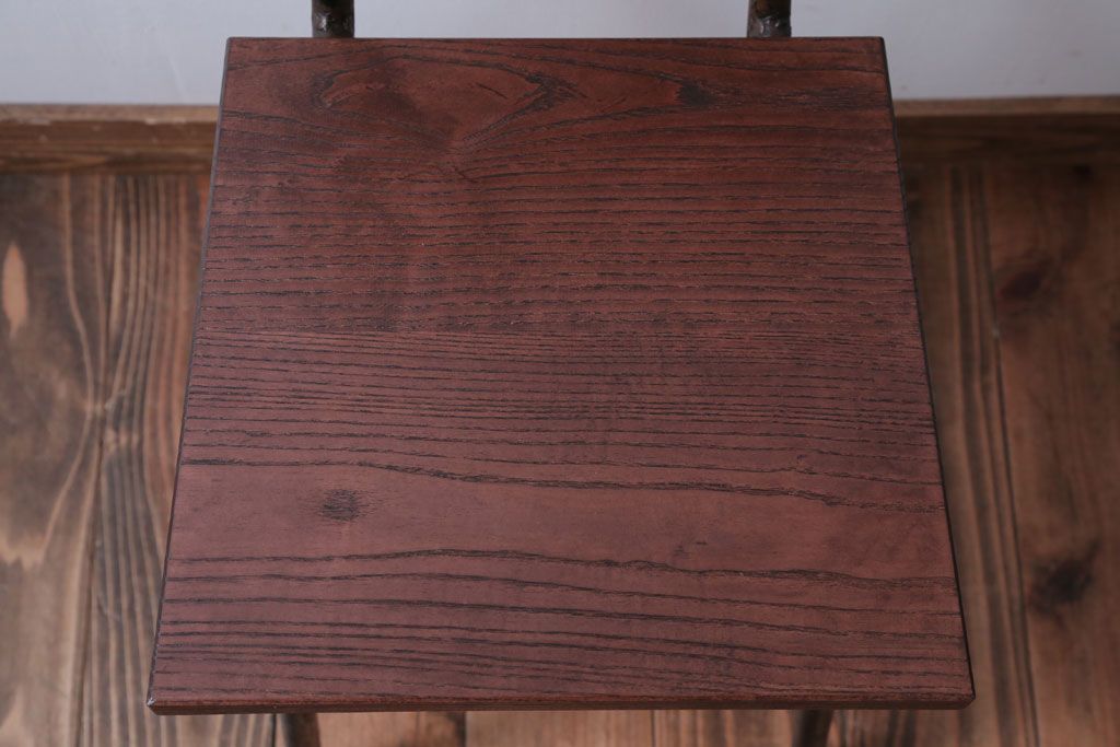 アンティーク家具　アンティーク　オーク材製!小振りなアイアンレッグチェア(3)