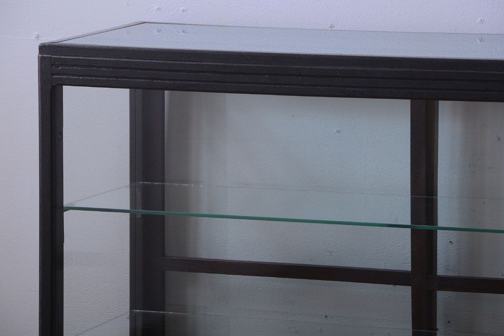 アンティーク家具　大正ロマン　古いナラ材の脚付きガラスケース