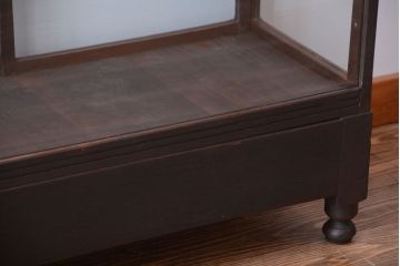 アンティーク家具　大正ロマン　古いナラ材の脚付きガラスケース