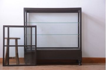 アンティーク家具　大正ロマン　古いナラ材の脚付きガラスケース
