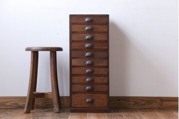 アンティーク家具　和製アンティーク　古い木の10杯小引き出し