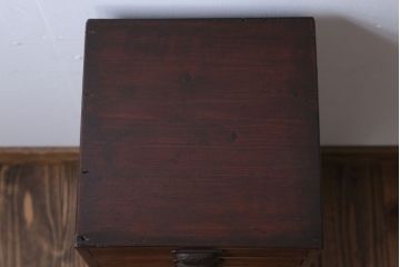 アンティーク家具　和製アンティーク　古い木の10杯小引き出し