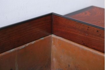 アンティーク雑貨　古民具・骨董　最高級品!玉杢の極めて美しい素晴らしいアンティーク大振り長火鉢