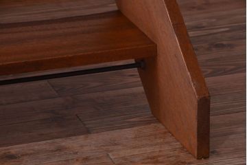 アンティーク雑貨　ビンテージ　古い学校使われていた昭和レトロな木製階段